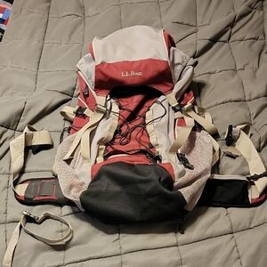 L.L. Bean Women's Backpack in Red and Black